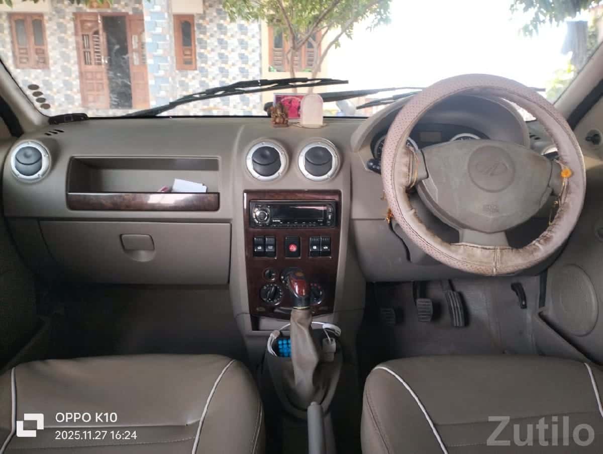 Mahindra Verito D6 Diesel – Clean Interior Mahindra Verito D6 Diesel – Clean Interior