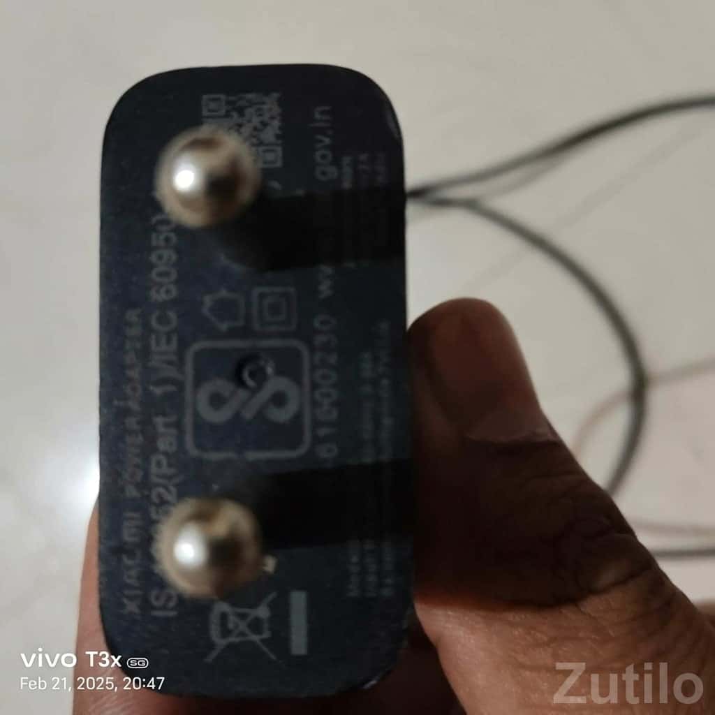 Old Vivo T3x Smartphone with Charger Old Vivo T3x Smartphone with Charger