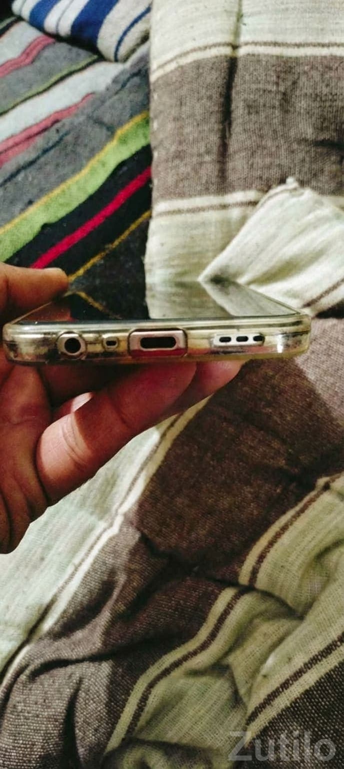 Oppo F17 Smartphone with Case