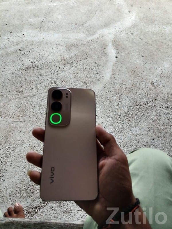 Vivo Y29 5G New Gold Dual Camera Phone