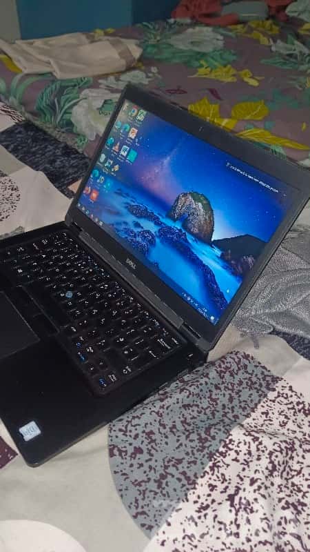 Dell Laptop i3 Slim Black Notebook Dell Laptop i3 Slim Black Notebook