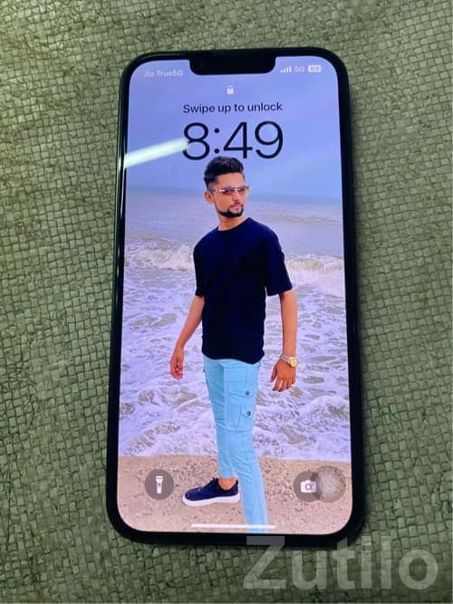 Apple iPhone 13 128GB Black – Great Condition