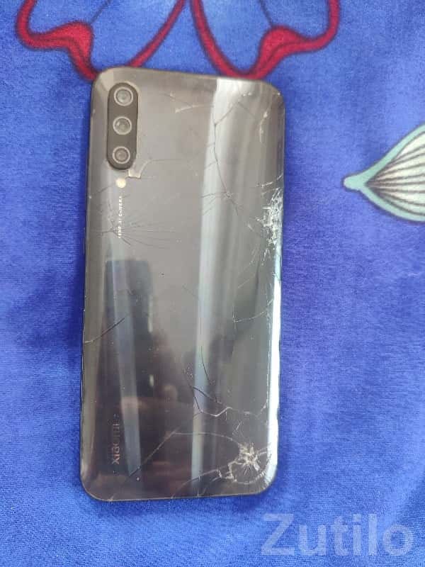 Mi A3 Android Phone – For Repair/Parts Mi A3 Android Phone – For Repair/Parts