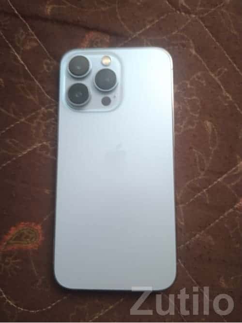 iPhone 13 Pro Silver – Premium Condition iPhone 13 Pro Silver – Premium Condition