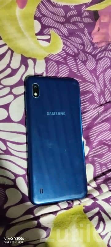 Samsung Galaxy A10 Blue Smartphone Samsung Galaxy A10 Blue Smartphone