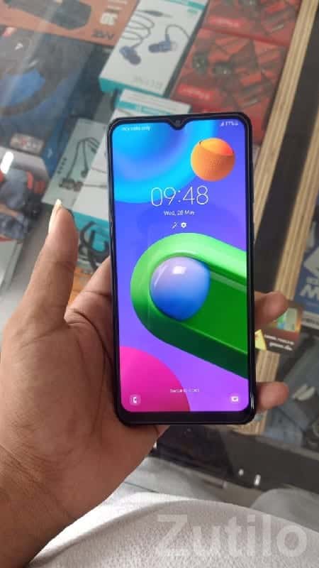 Samsung Galaxy M21 Blue Smartphone Samsung Galaxy M21 Blue Smartphone