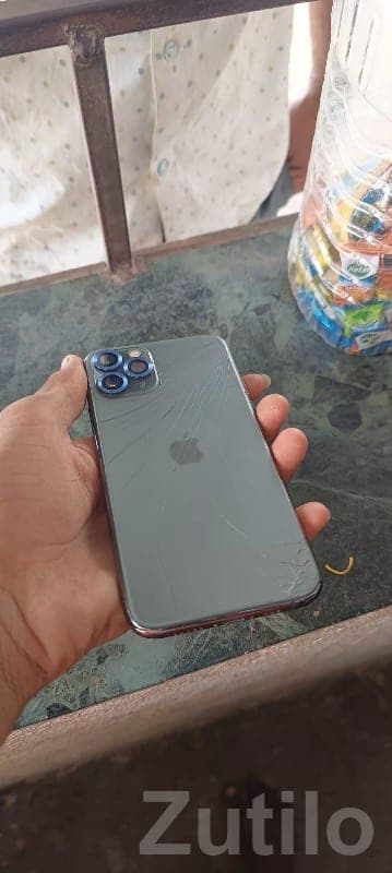 iPhone 11 Pro Green – Triple Camera iPhone 11 Pro Green – Triple Camera