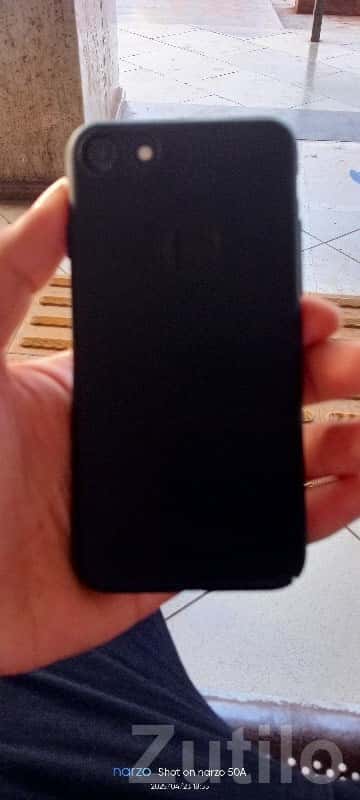Apple iPhone 7 Black – Good Condition Apple iPhone 7 Black – Good Condition