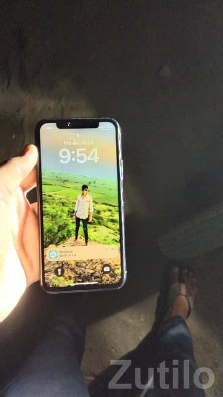 Apple iPhone 11 Pro – Space Grey Apple iPhone 11 Pro – Space Grey