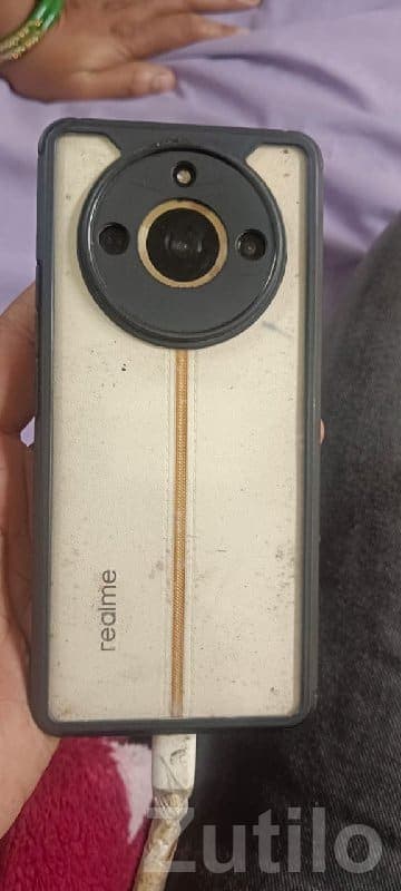 Realme mobile with case & charger Realme mobile with case & charger