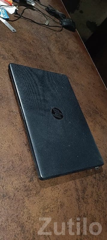 HP Black Laptop in Good Condition HP Black Laptop in Good Condition