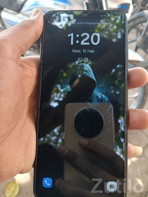 Samsung Galaxy Smartphone – Black