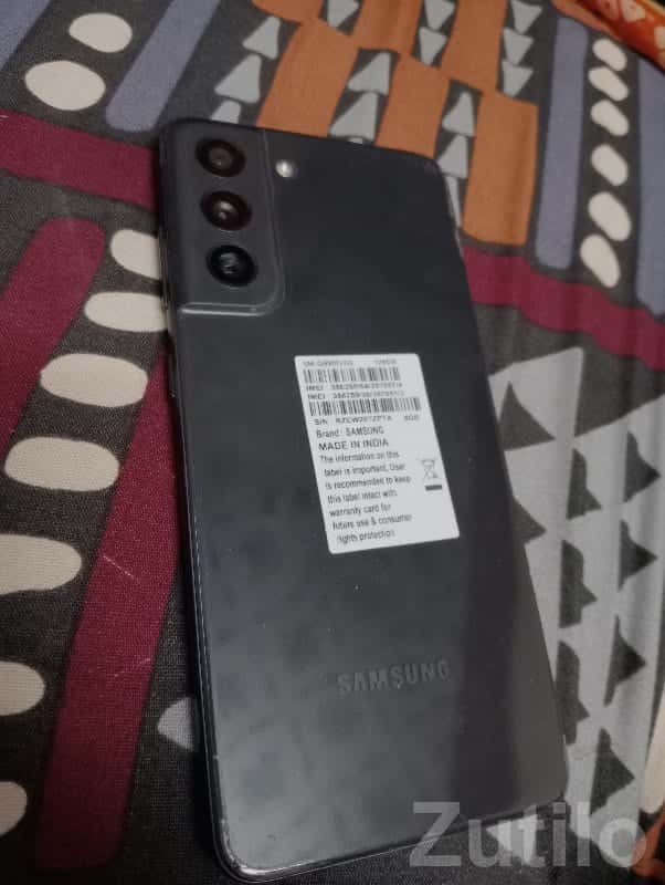 Samsung Galaxy S21 FE 5G Triple Camera Samsung Galaxy S21 FE 5G Triple Camera