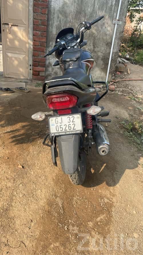 Honda CB Shine 125cc 2021 Bike for Sale Honda CB Shine 125cc 2021 Bike for Sale