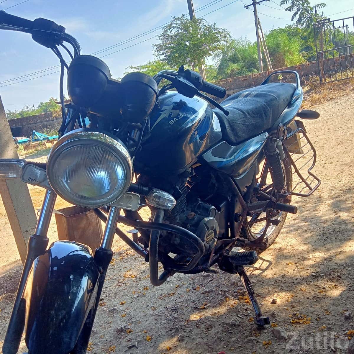 Bajaj Discover 100cc Bike for Sale Bajaj Discover 100cc Bike for Sale