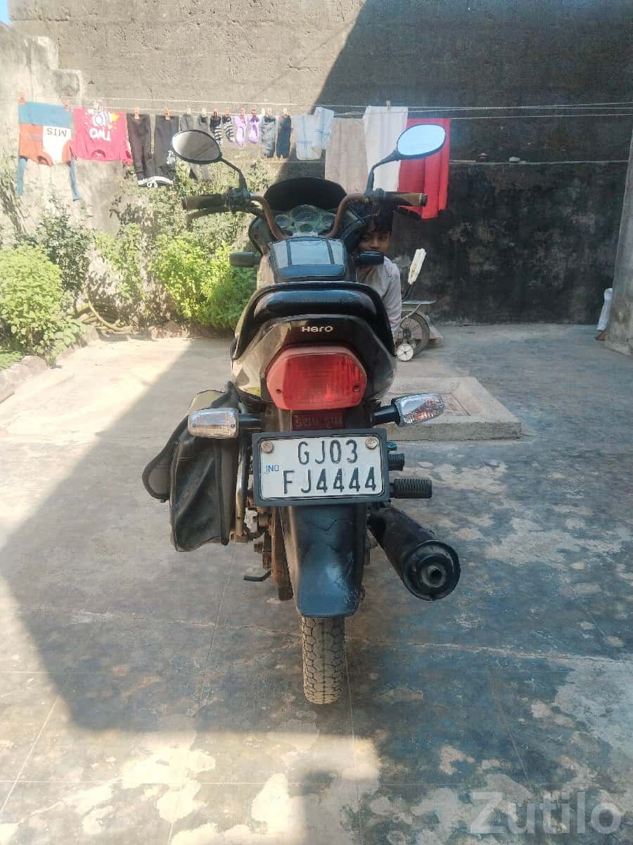 Hero Super Splendor 2013 Used Bike Sale Hero Super Splendor 2013 Used Bike Sale