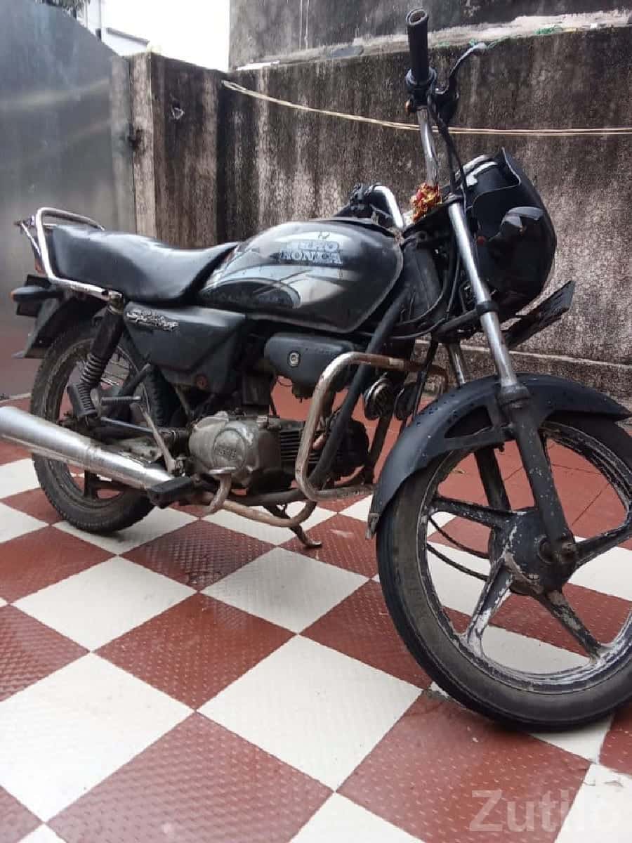 Used Hero Honda Splendor 2006 Bike Used Hero Honda Splendor 2006 Bike