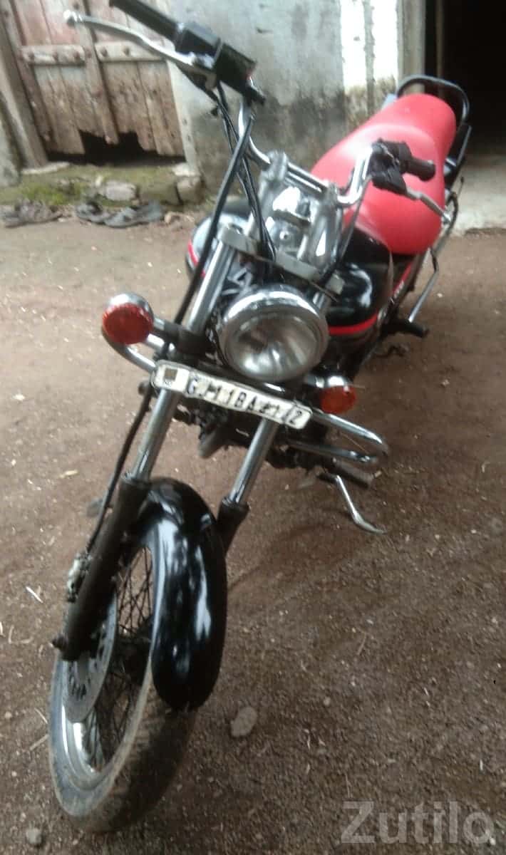 Bajaj Avenger 220 2014 Used Bike Bajaj Avenger 220 2014 Used Bike