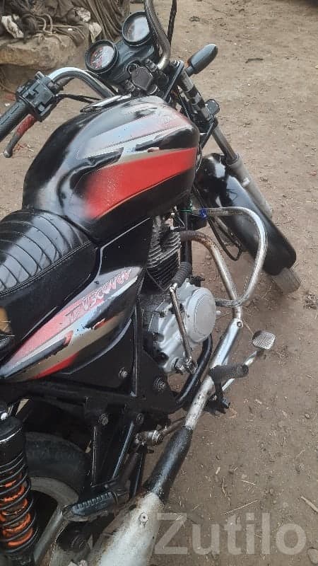 Bajaj Discover 2007 Used Bike for Sale