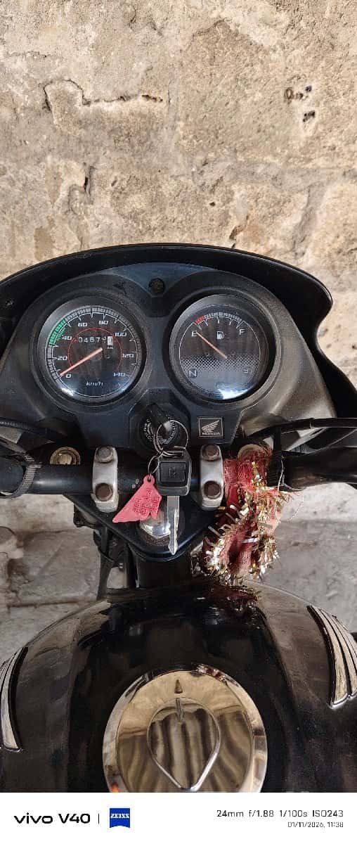 Honda Dream Yuga 2015 Bike Honda Dream Yuga 2015 Bike