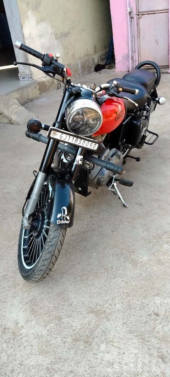 Royal Enfield Bullet Classic 350 Bike Royal Enfield Bullet Classic 350 Bike
