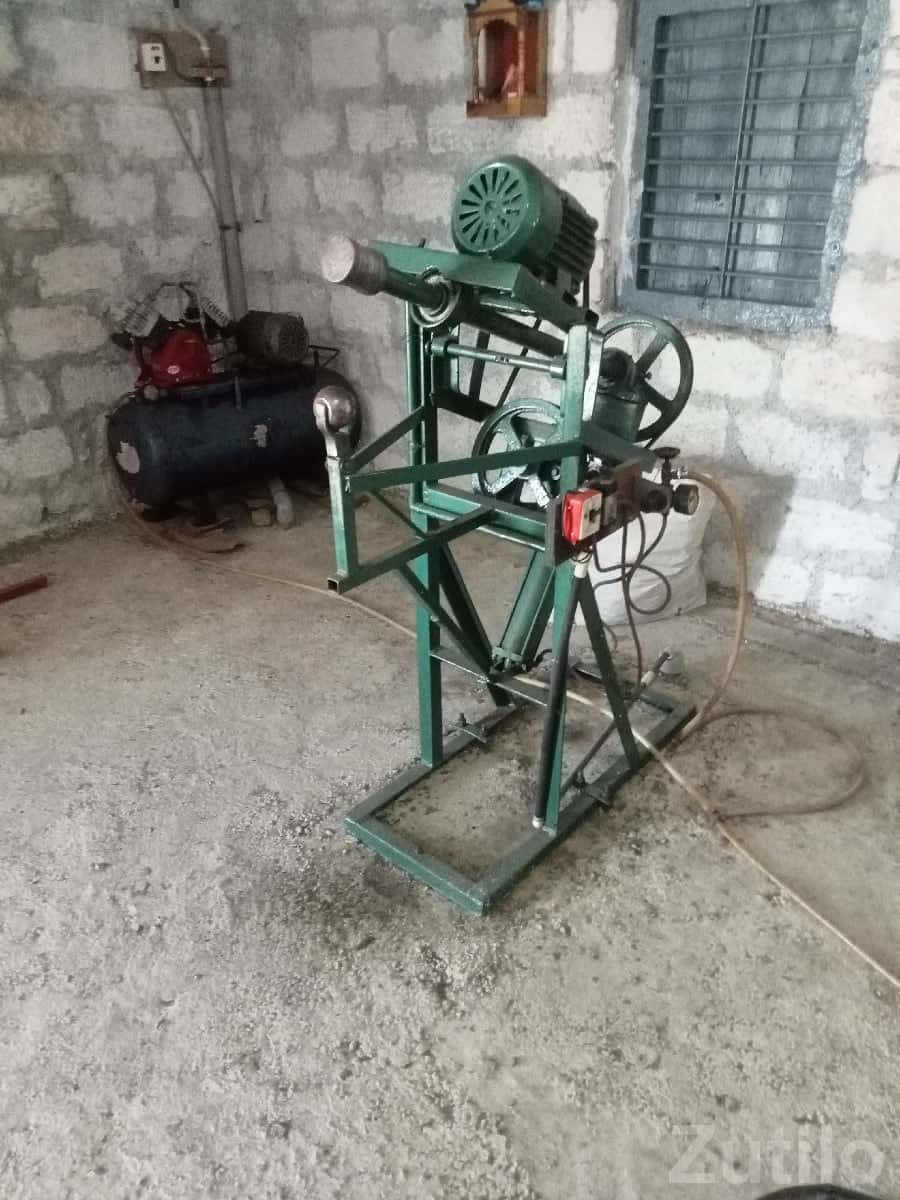 Electric Tyre Retreading Machine for Vehicles Electric Tyre Retreading Machine for Vehicles