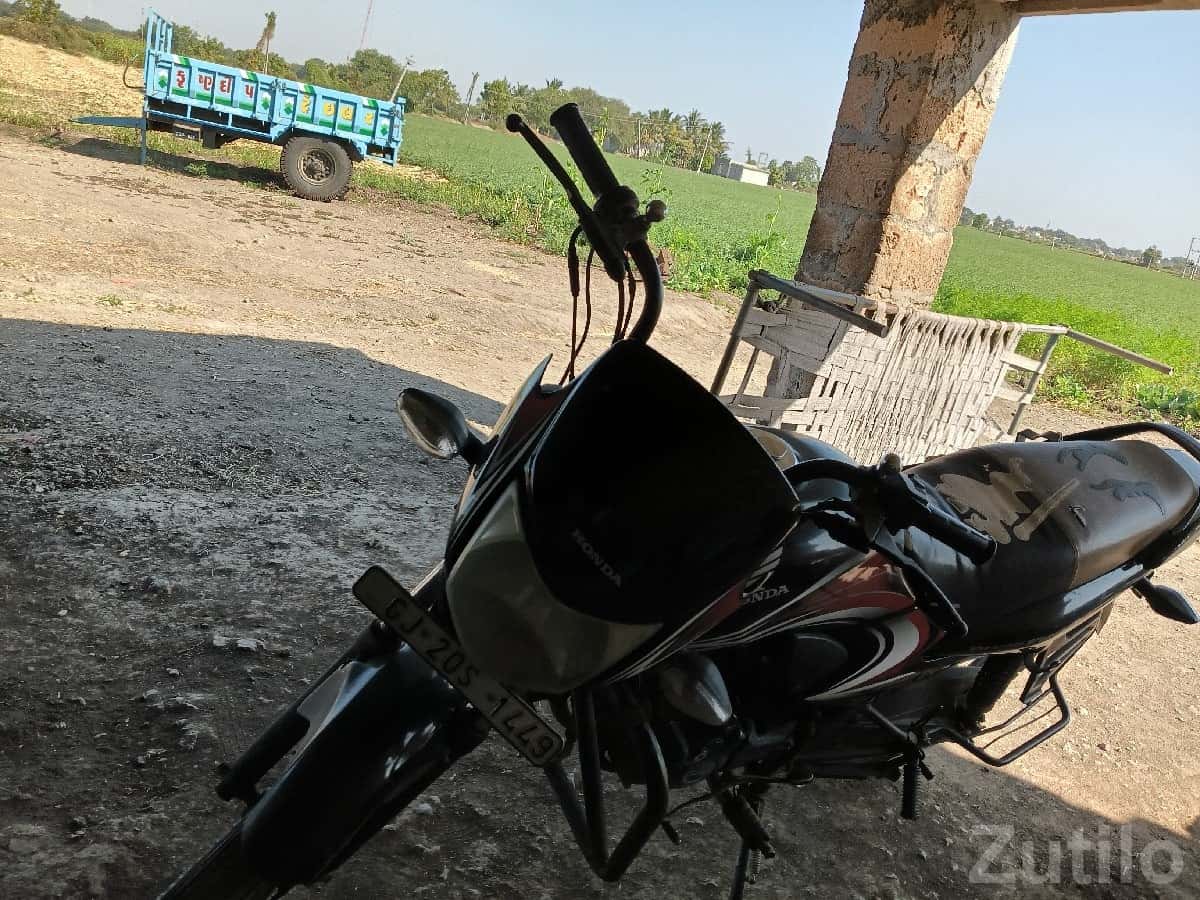 Honda Dream Yuga 110cc 2013 Bike for Sale Honda Dream Yuga 110cc 2013 Bike for Sale