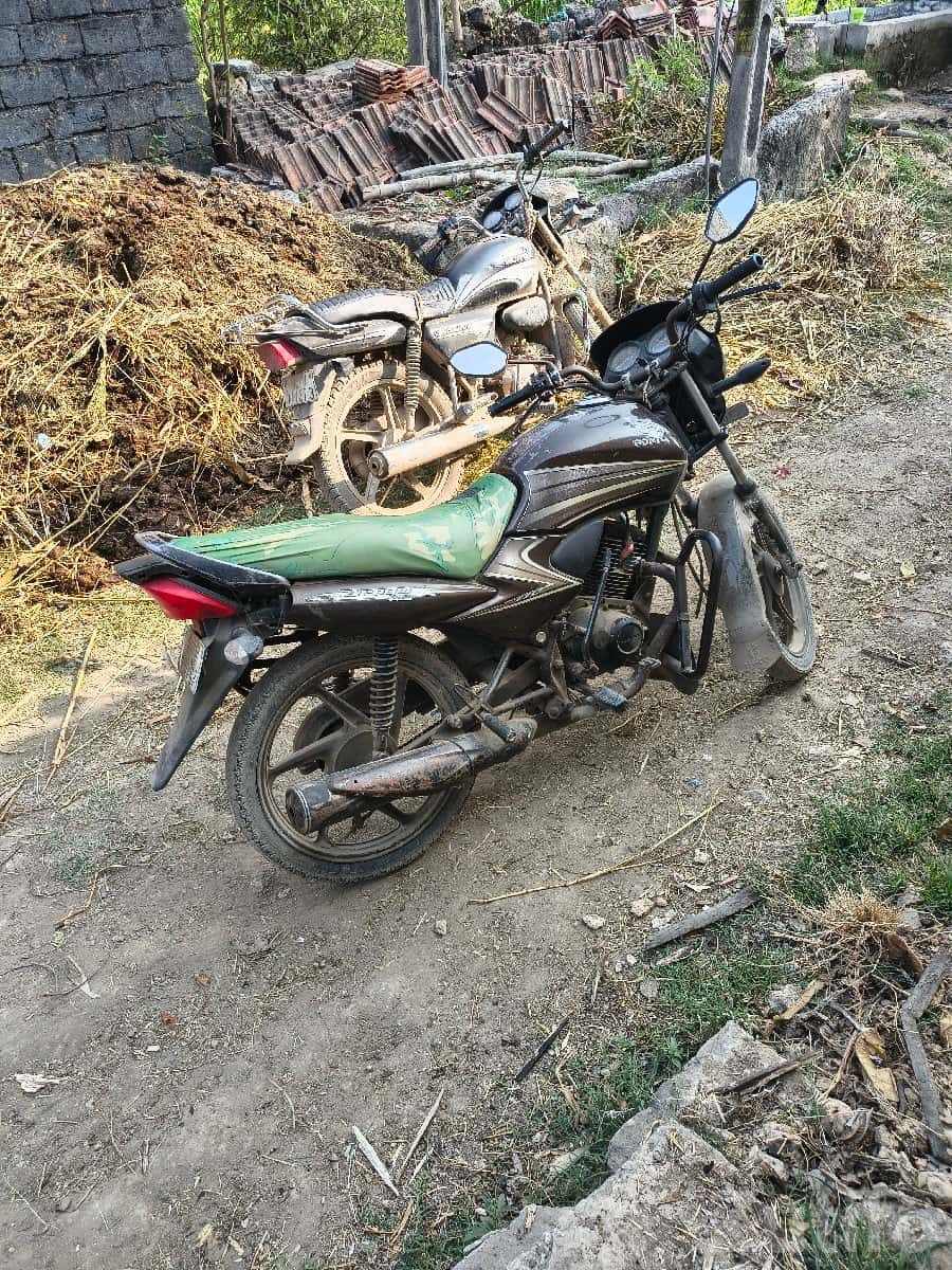 Honda Dream Yuga 2012 Used Bike Honda Dream Yuga 2012 Used Bike