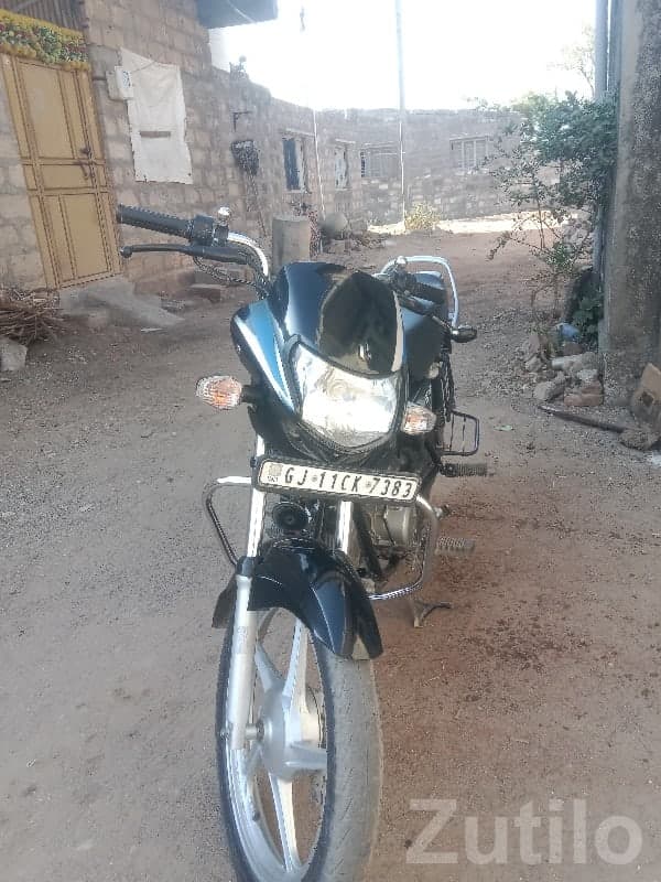 Hero HF Deluxe 2023 Used Bike