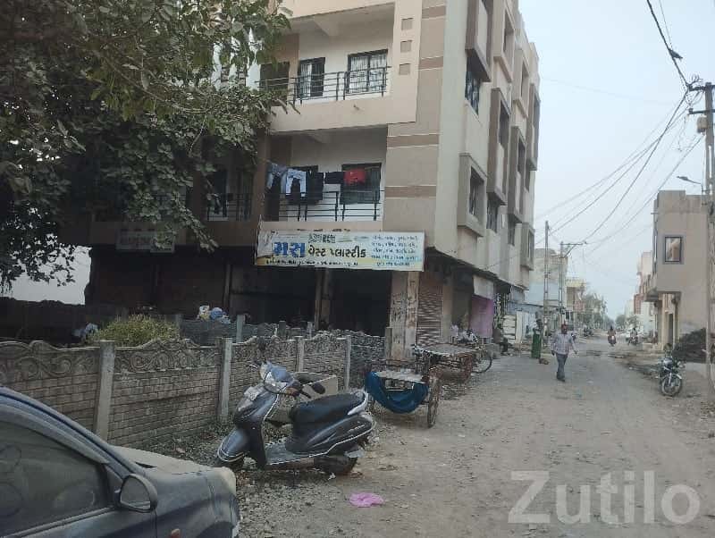 Road Facing Shop Space in Nilkkhad Nagar Road Facing Shop Space in Nilkkhad Nagar
