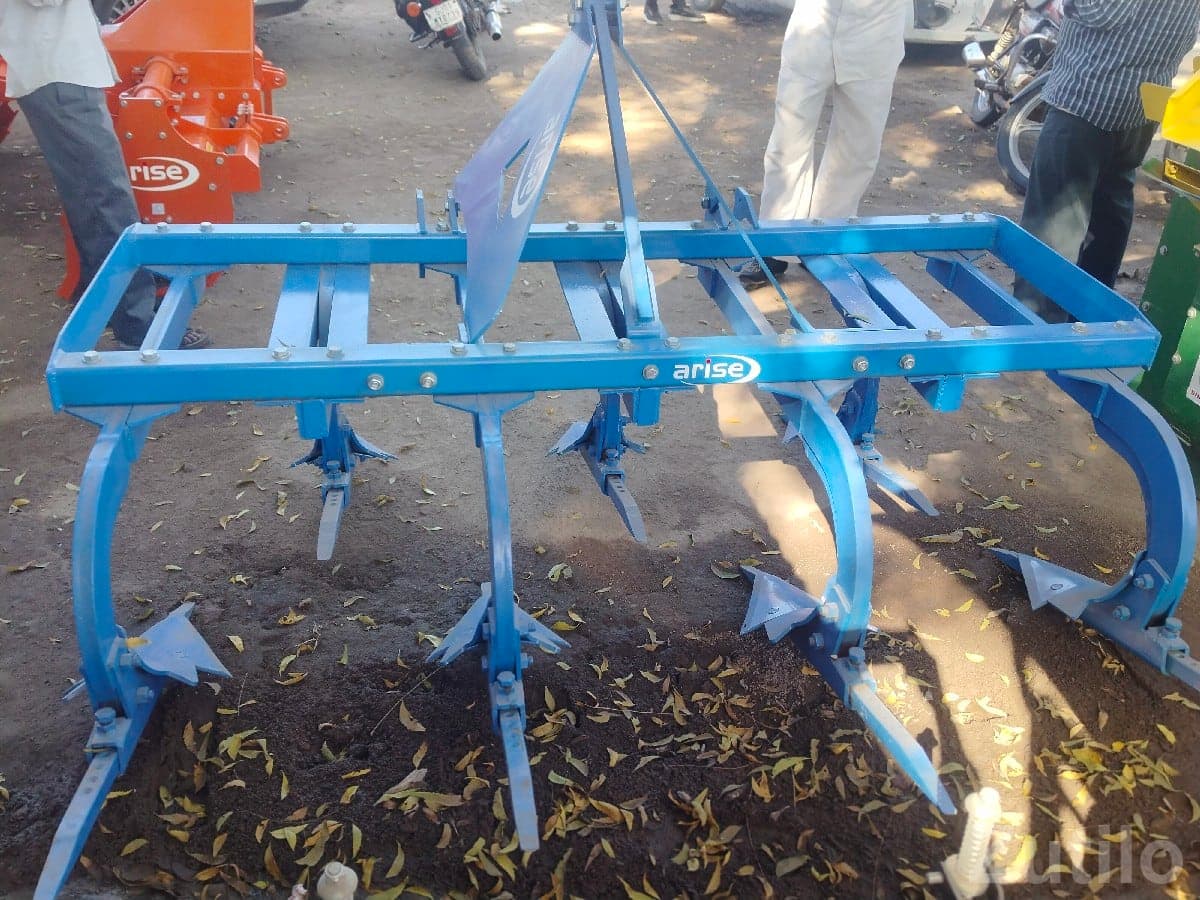 Arise Tota Plough 5/7 Tynes for Tractor Arise Tota Plough 5/7 Tynes for Tractor