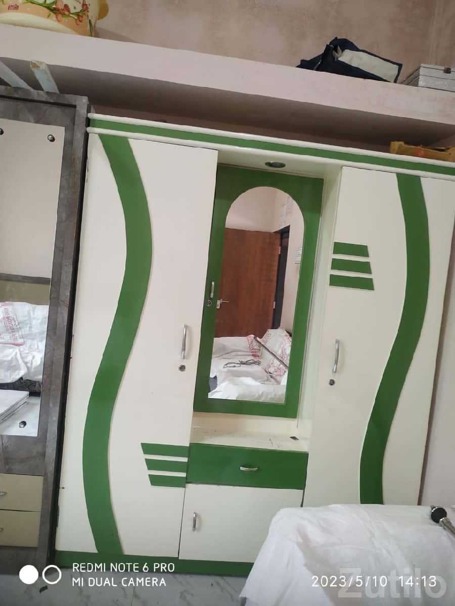 Wooden Wardrobe with Mirror Cabinet Wooden Wardrobe with Mirror Cabinet