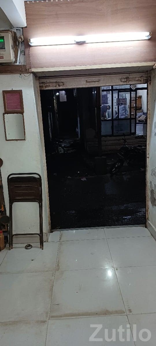 Commercial Shop for Sale in Keshod Commercial Shop for Sale in Keshod