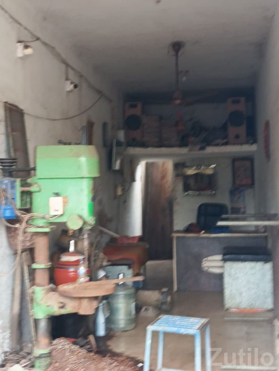 Shop for Sale on Lalpur Porbandar Road Shop for Sale on Lalpur Porbandar Road