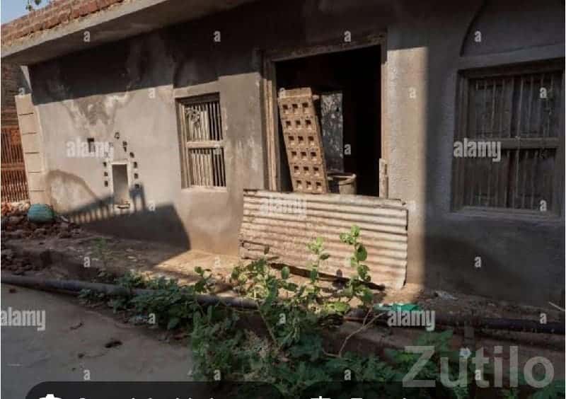 800 Sqft House with 4 Units for Sale 800 Sqft House with 4 Units for Sale