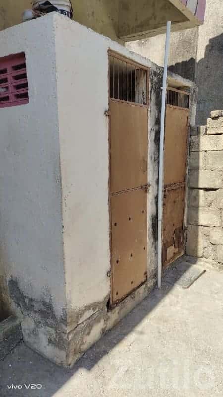 Village House for Sale in Moorakhda Village House for Sale in Moorakhda