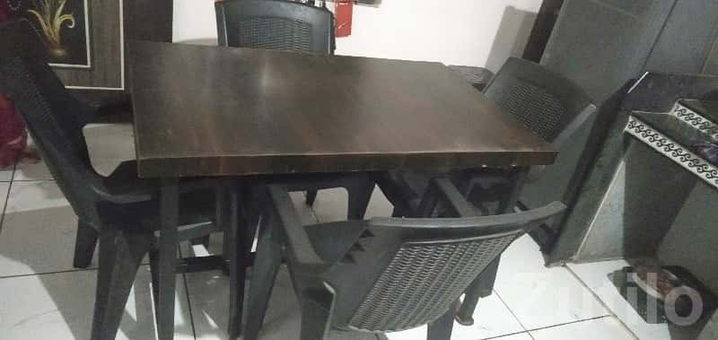6 Seater Dining Table With Plastic Chairs 6 Seater Dining Table With Plastic Chairs