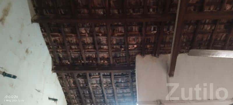 Old House Structure for Sale in Keshod Old House Structure for Sale in Keshod