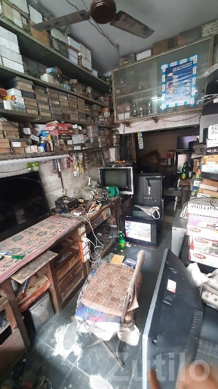 Running LED LCD TV Repair Shop for Sale - Commercial Property - Manavadar - Image 1