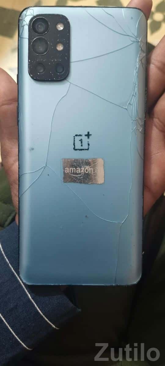 OnePlus 9R 12GB 256GB Blue (Cracked Back) OnePlus 9R 12GB 256GB Blue (Cracked Back)