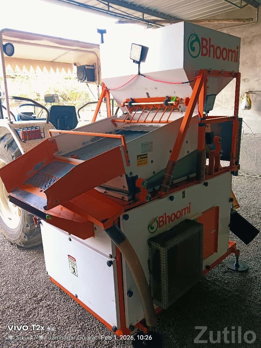 Bhoomi Destoner Cleaning Machine 2024 Bhoomi Destoner Cleaning Machine 2024