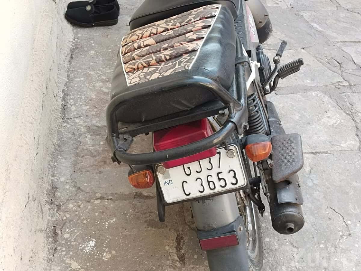 TVS XL 100 2016 Moped for Sale TVS XL 100 2016 Moped for Sale