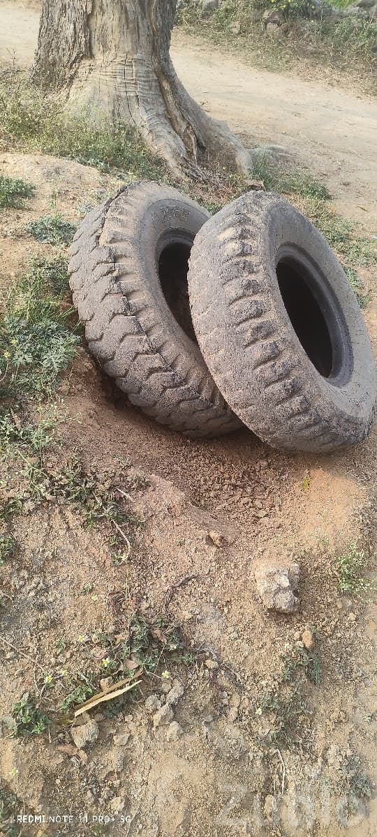Used 900-16 Heavy Vehicle Tyres for Sale Used 900-16 Heavy Vehicle Tyres for Sale