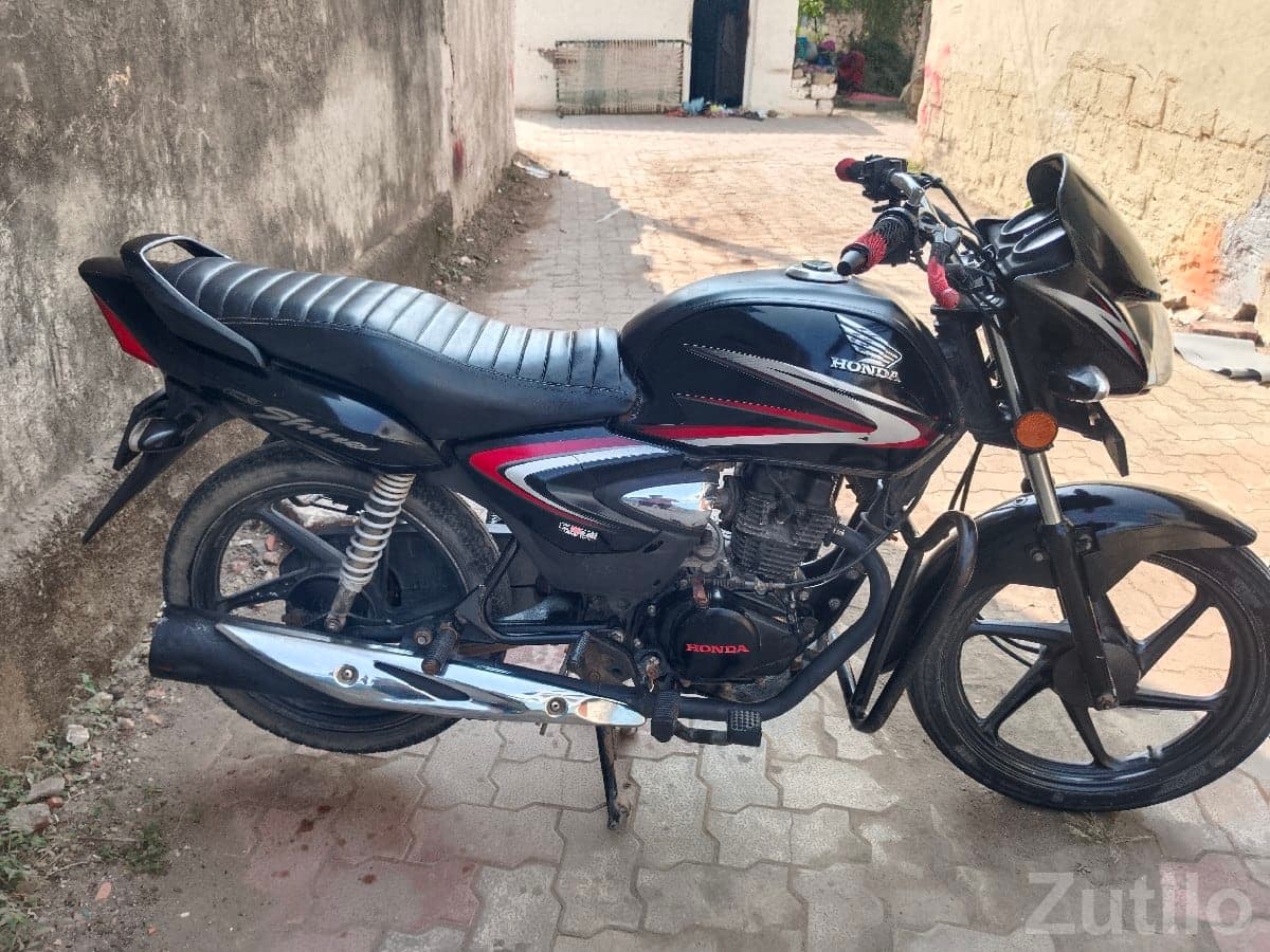 Honda Shine 125 CB Black Bike for Sale Honda Shine 125 CB Black Bike for Sale