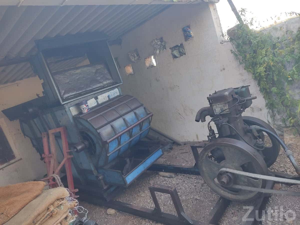 Used Halar Machine With Diesel Engine Used Halar Machine With Diesel Engine