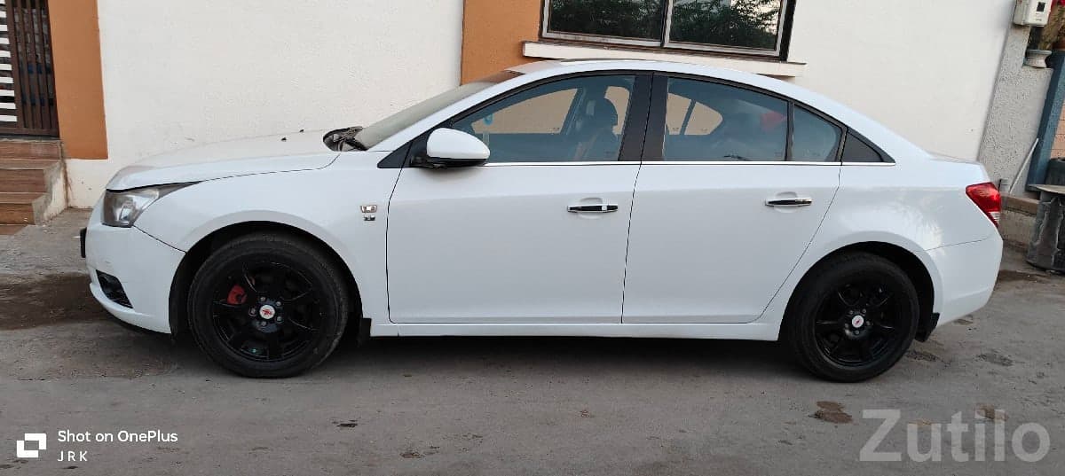 2012 Chevrolet Cruze Sedan for Sale - Cars - Veraval - Image 1