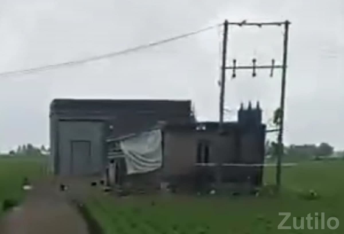 Gypsum Powder Godown Storage on Farm Land - Commercial Property - Mangrol - Image 1