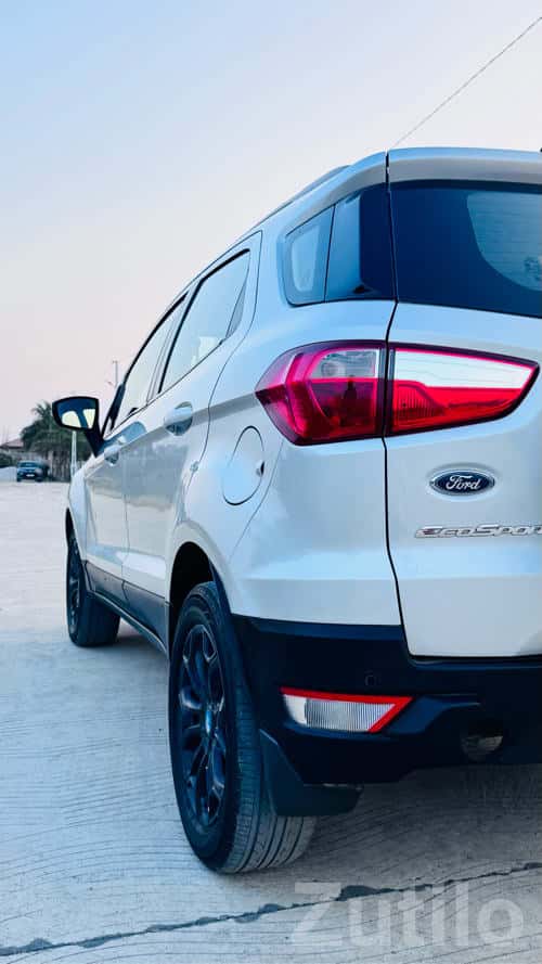 Ford EcoSport 2018 Diesel Trend+ 2nd Owner Ford EcoSport 2018 Diesel Trend+ 2nd Owner