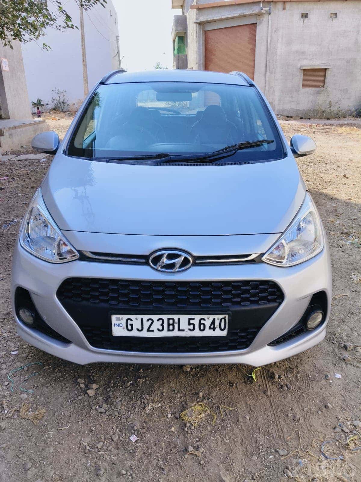 Hyundai i10 આસ્થા Hyundai i10 આસ્થા
