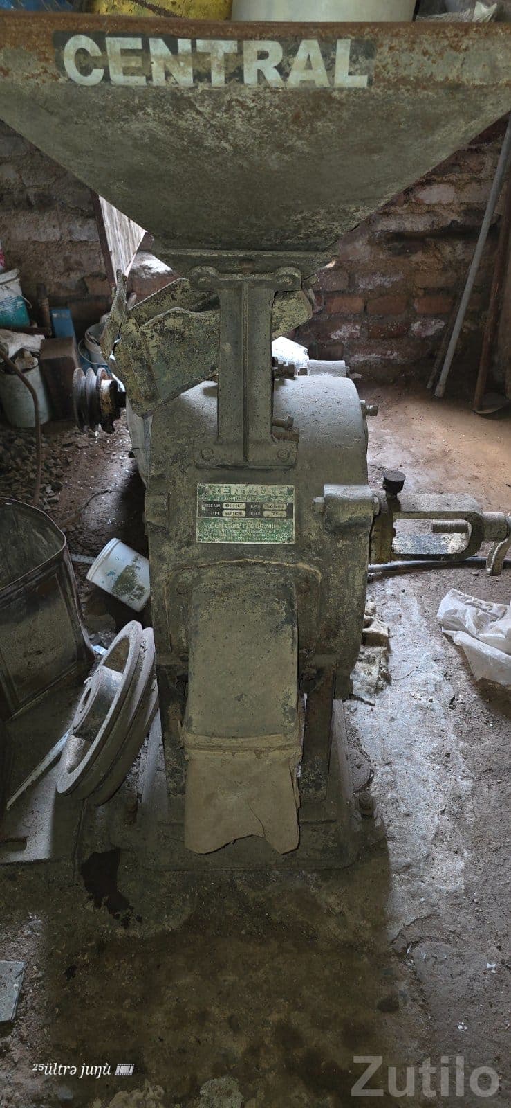 Flour Mill (અનાજ ઘંટી) Flour Mill (અનાજ ઘંટી)